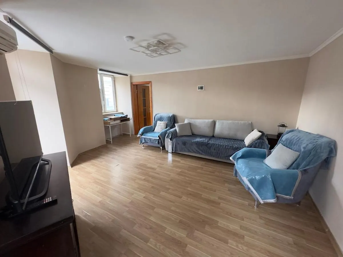 Cozy Apartment In Nizami Street Baku