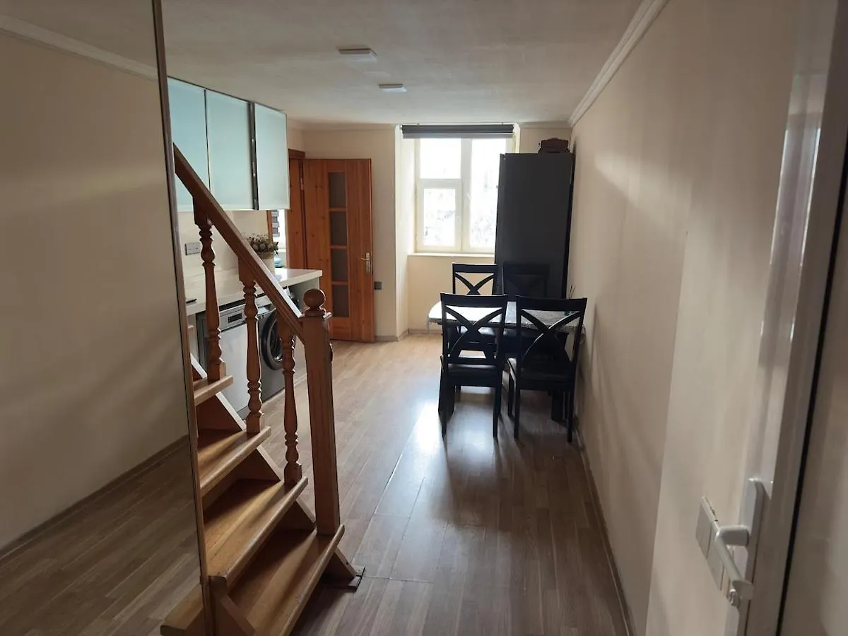 Cozy Apartment In Nizami Street Baku