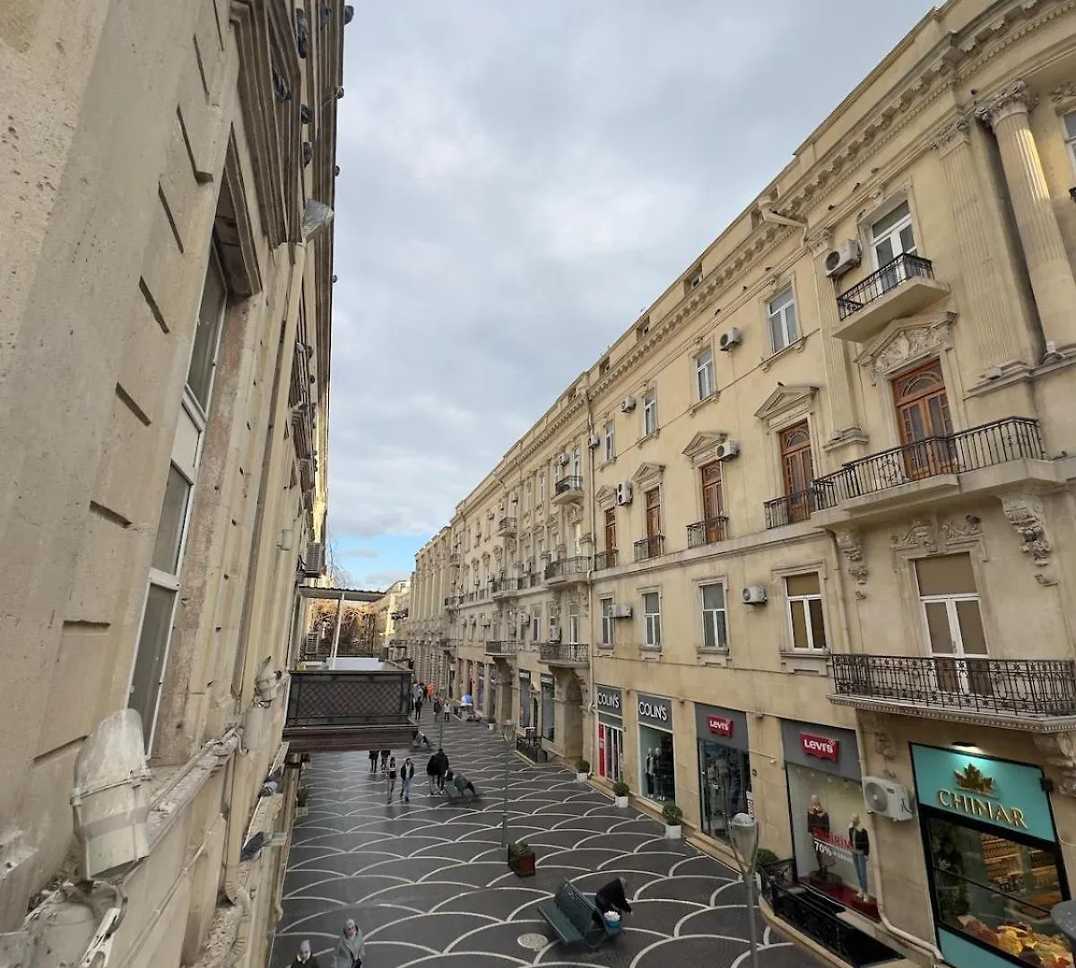 Cozy Apartment In Nizami Street Baku